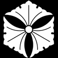 六角三つ銀杏