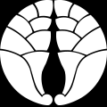 䪉